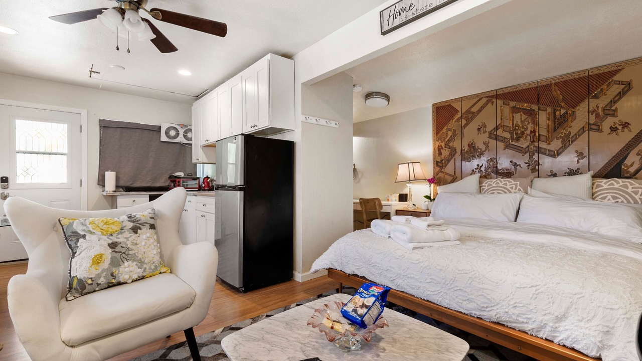Photo of Bedroom in Northside