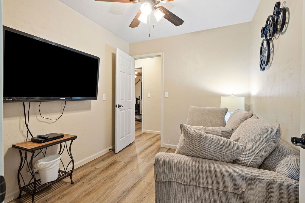 Photo of Livingroom in Crescent City