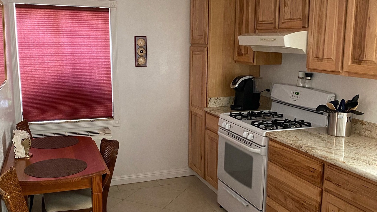 Photo of Kitchen in Central Escondido