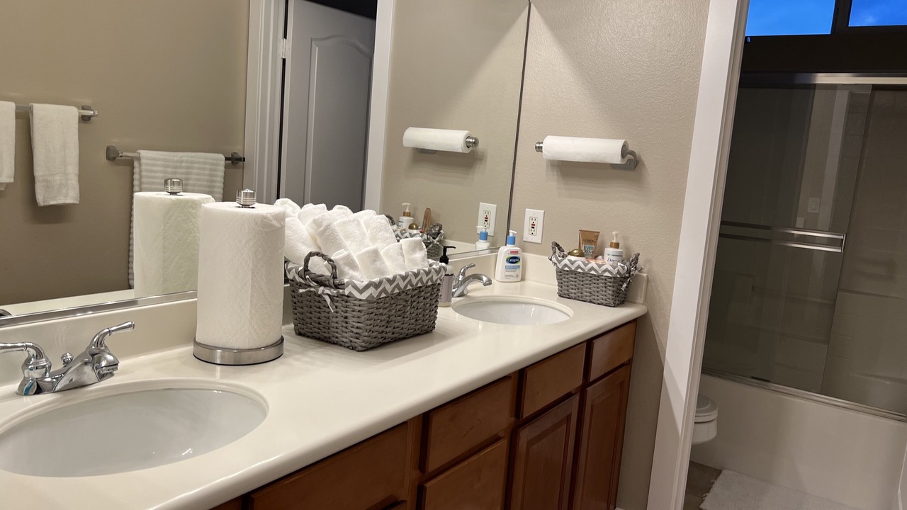 Photo of Bathroom in Paloma Del Sol