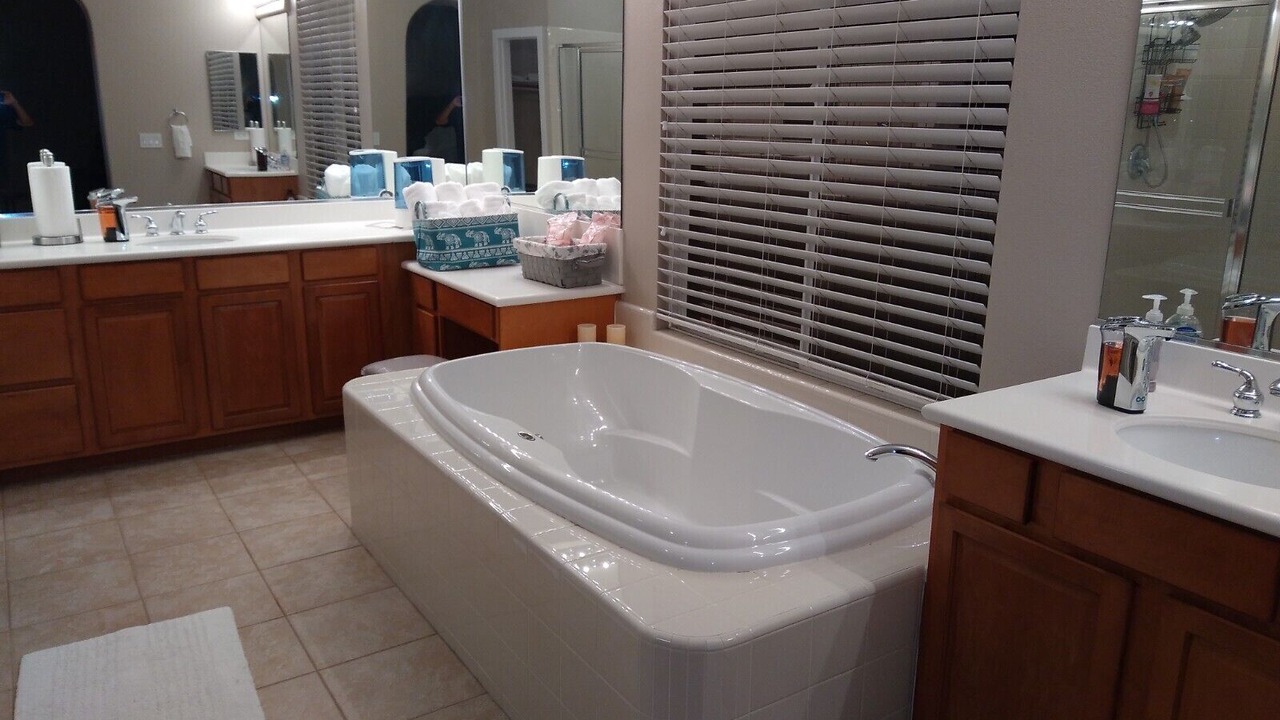 Photo of Bathroom in Paloma Del Sol