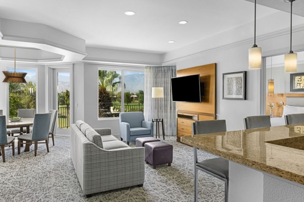 Photo of Livingroom in Palm Desert