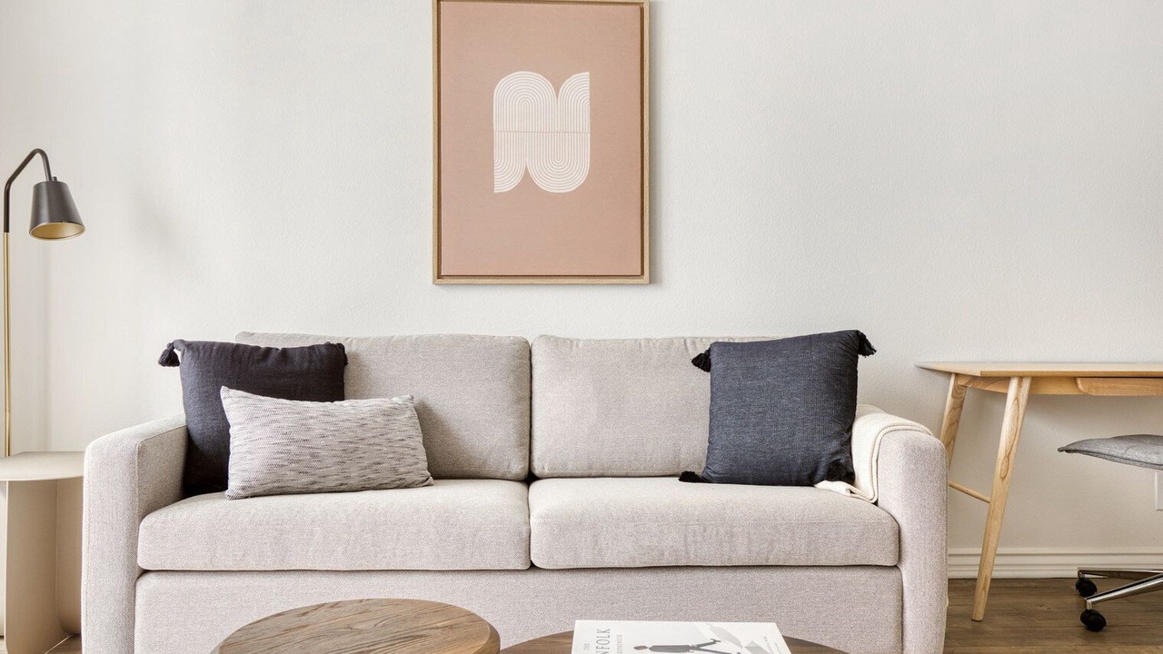 Photo of Livingroom in Studio City