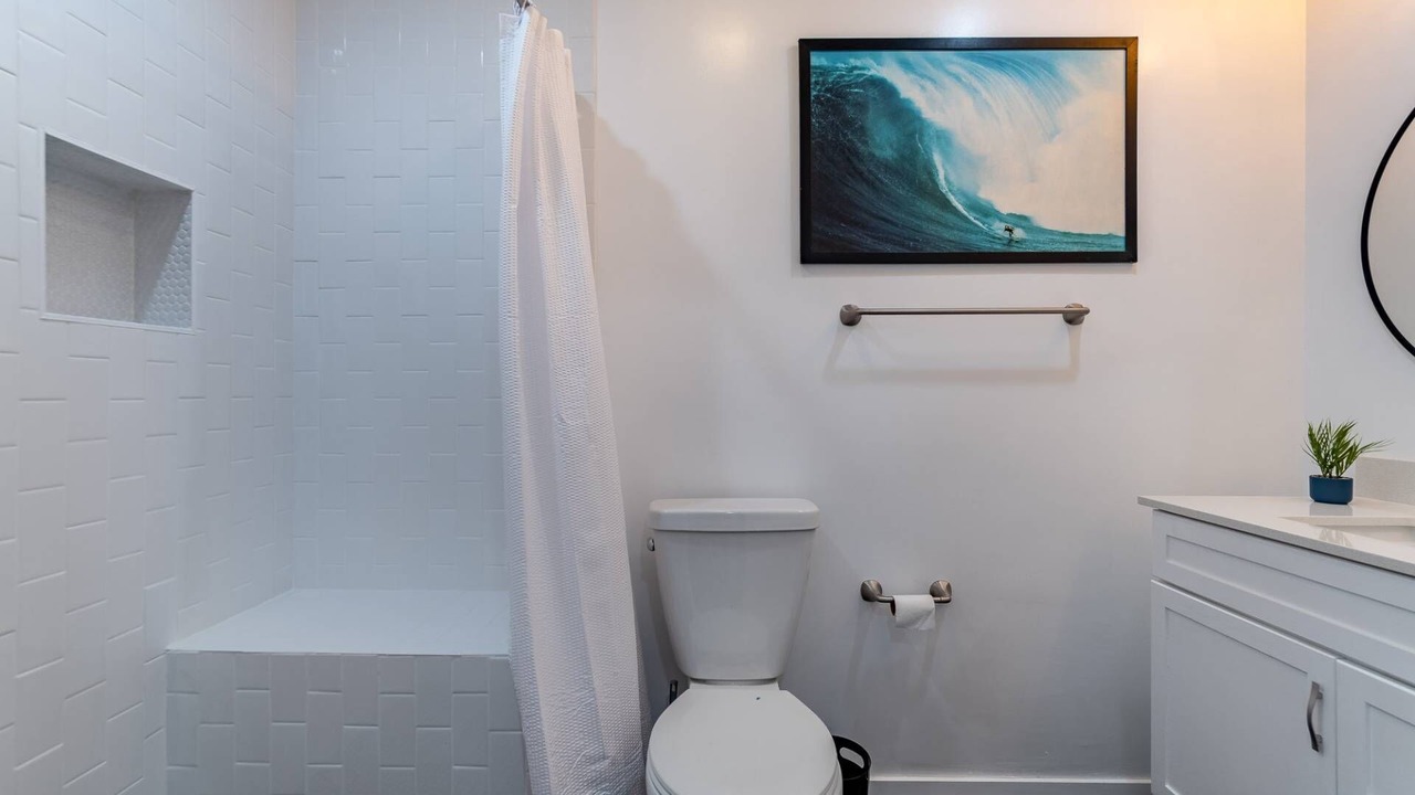 Photo of Bathroom in Hollywood