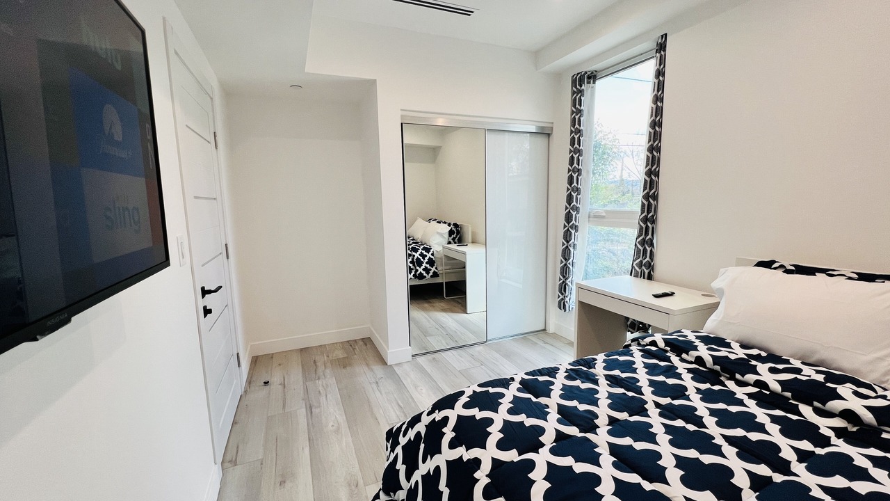 Photo of Bedroom in Van Nuys
