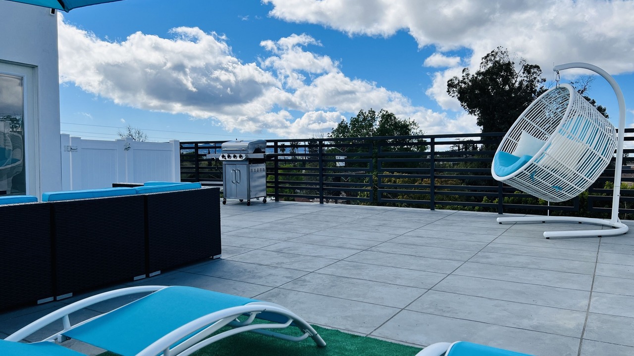 Photo of Patio Balcony in Van Nuys
