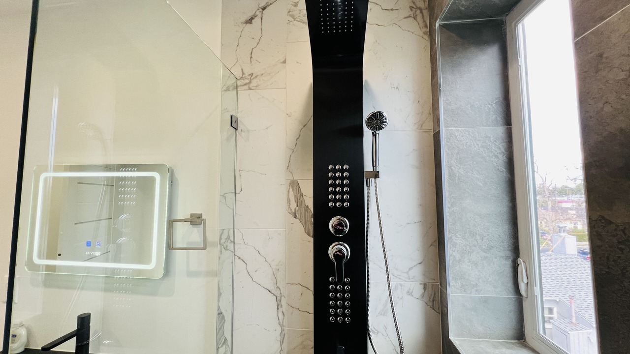 Photo of Bathroom in Van Nuys