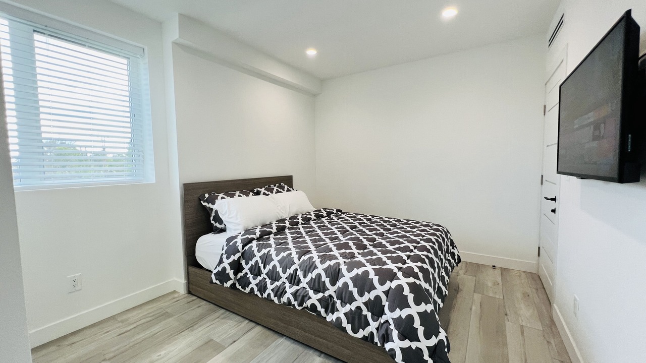 Photo of Bedroom in Van Nuys