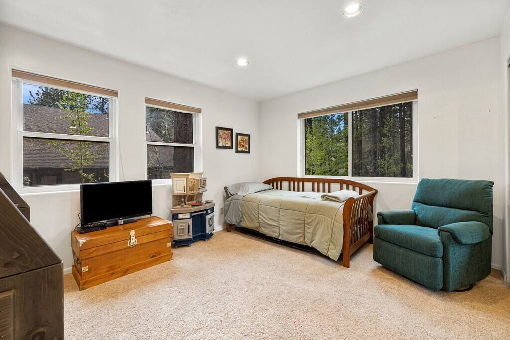Photo of Others in Summit Estates