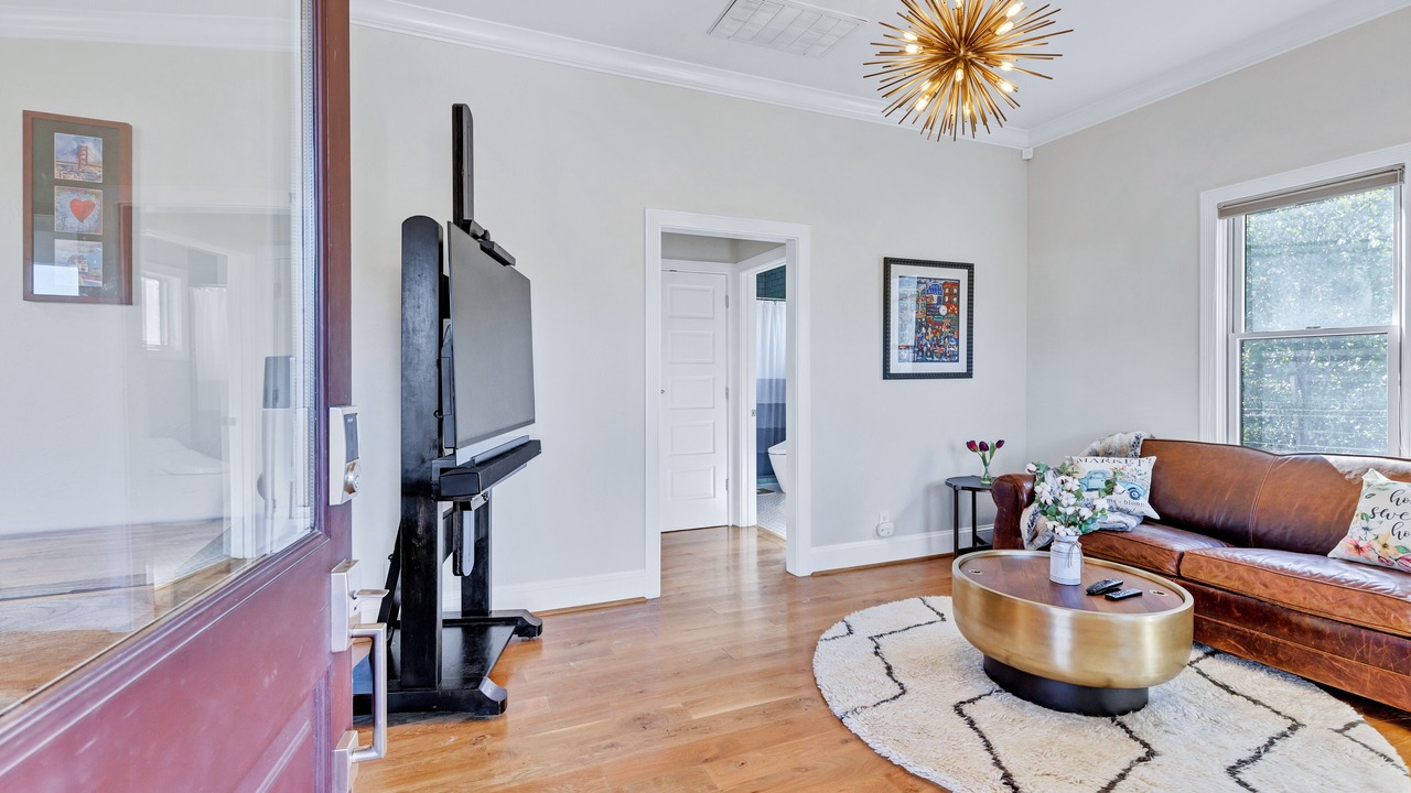 Photo of Livingroom in St. Helena