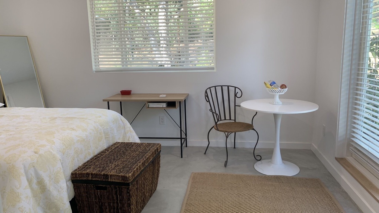 Photo of Bedroom in Altadena