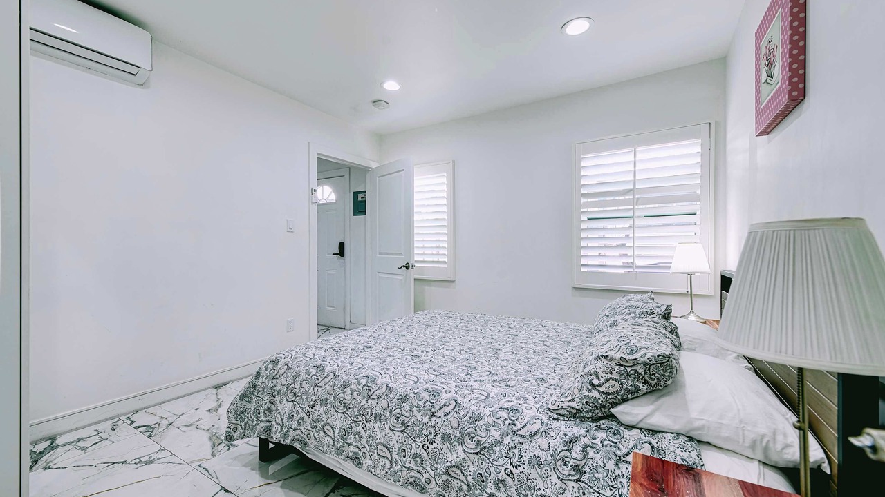 Photo of Bedroom in Santa Ana