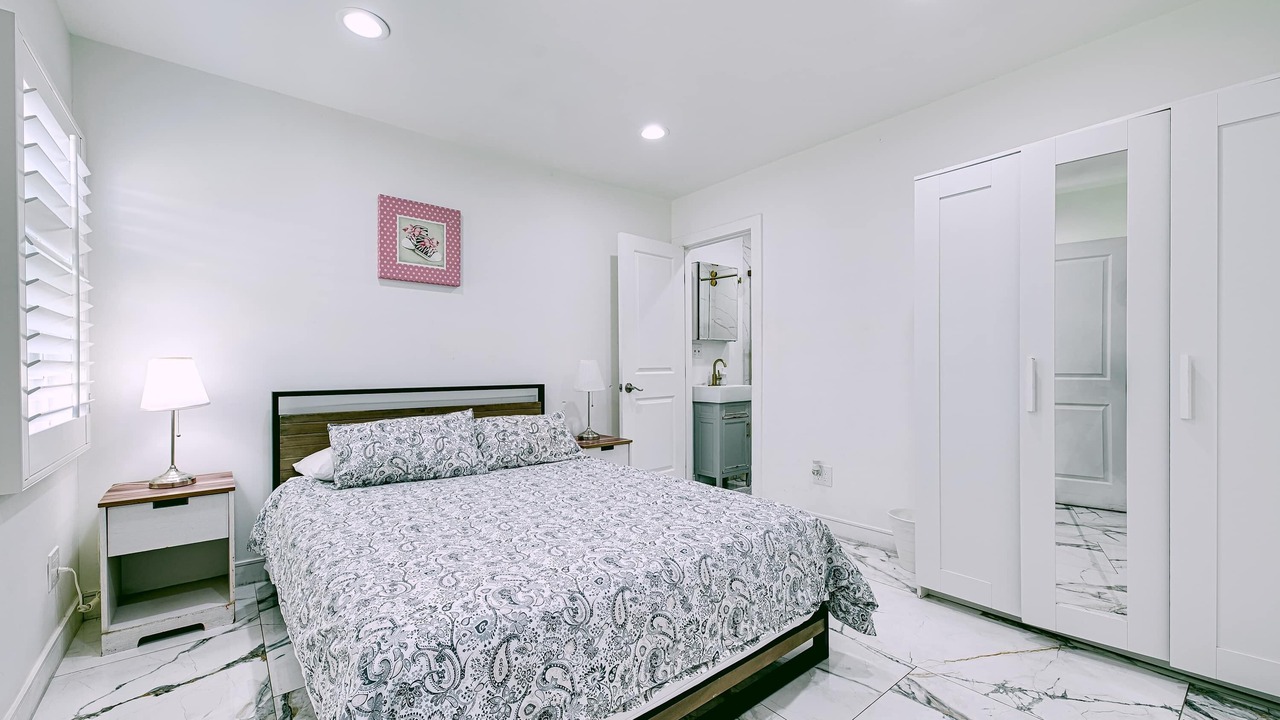 Photo of Bedroom in Santa Ana