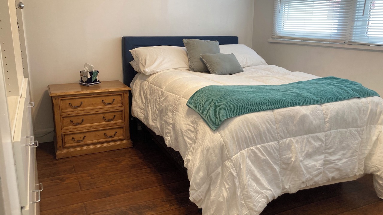 Photo of Bedroom in Altadena