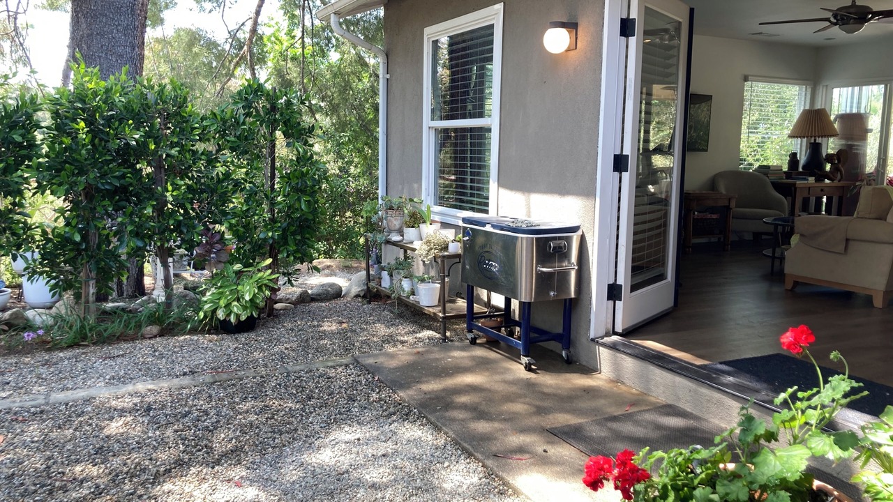 Photo of Outdoor in Altadena