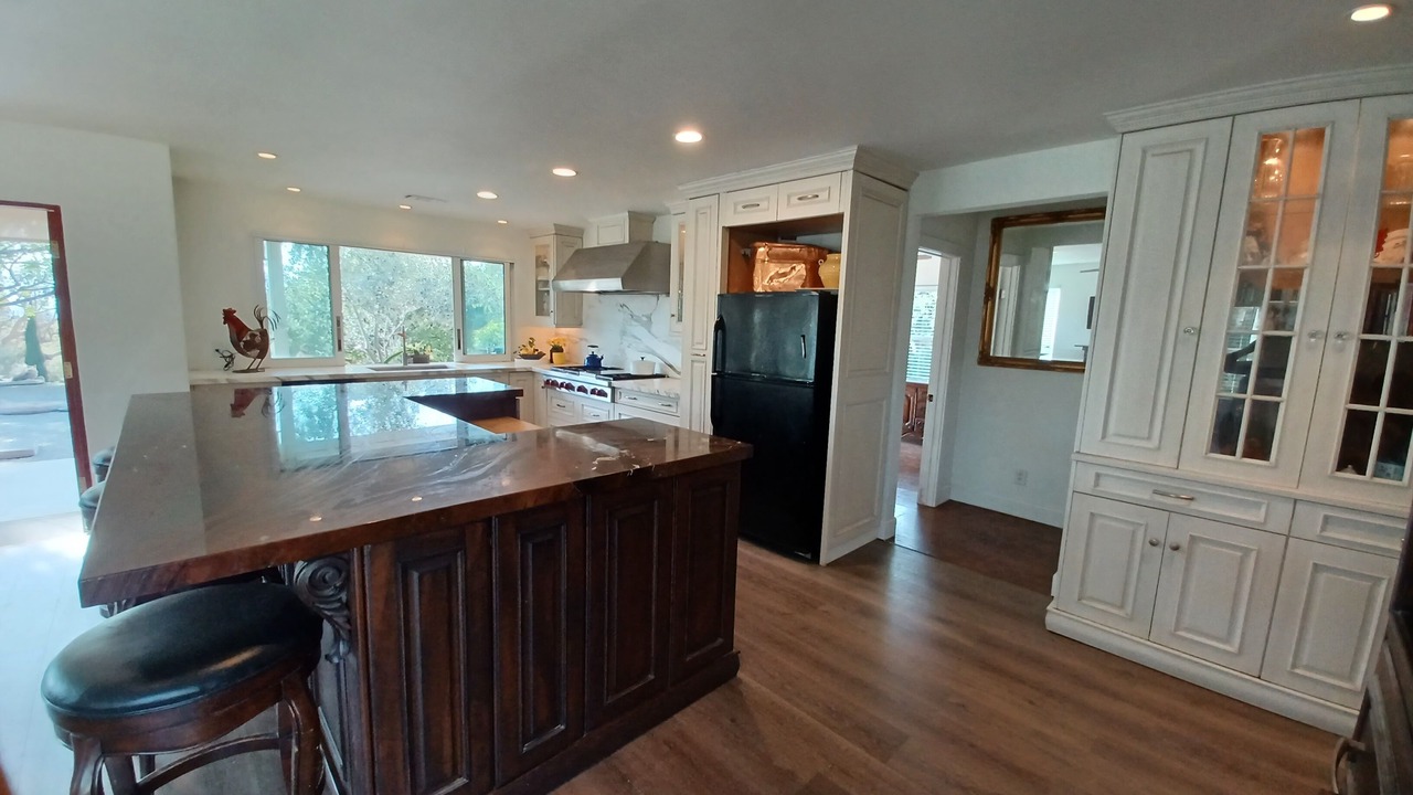 Photo of Kitchen in Altadena