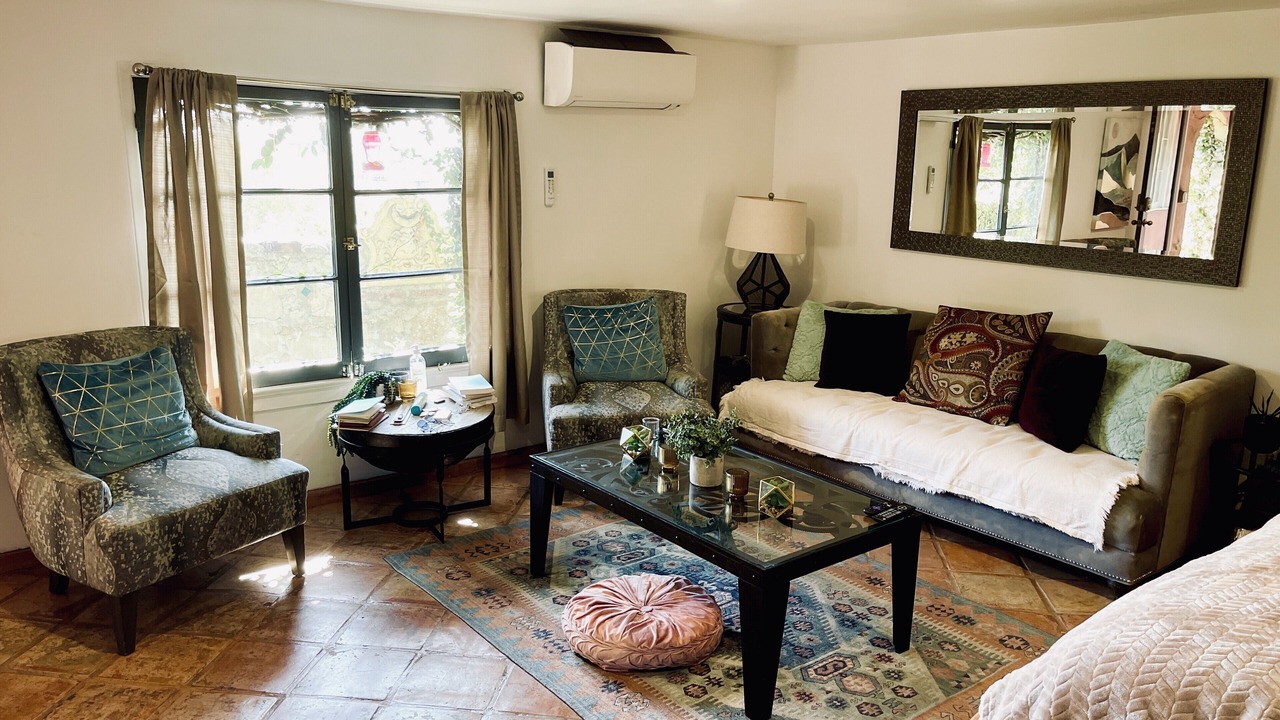 Photo of Livingroom in Hollywood Hills