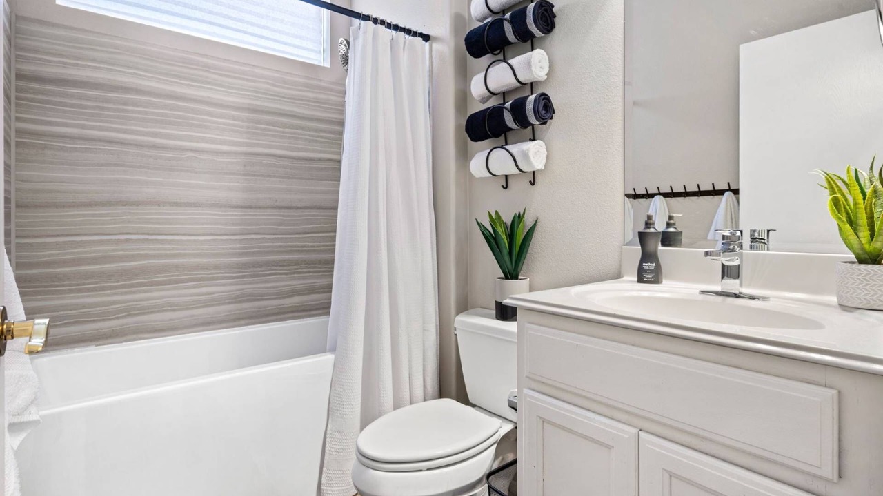 Photo of Bathroom in Desert Palms