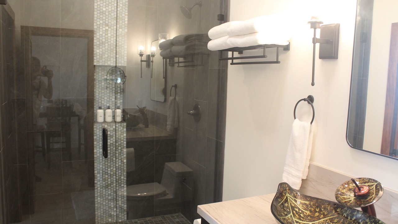 Photo of Bathroom in Townsite