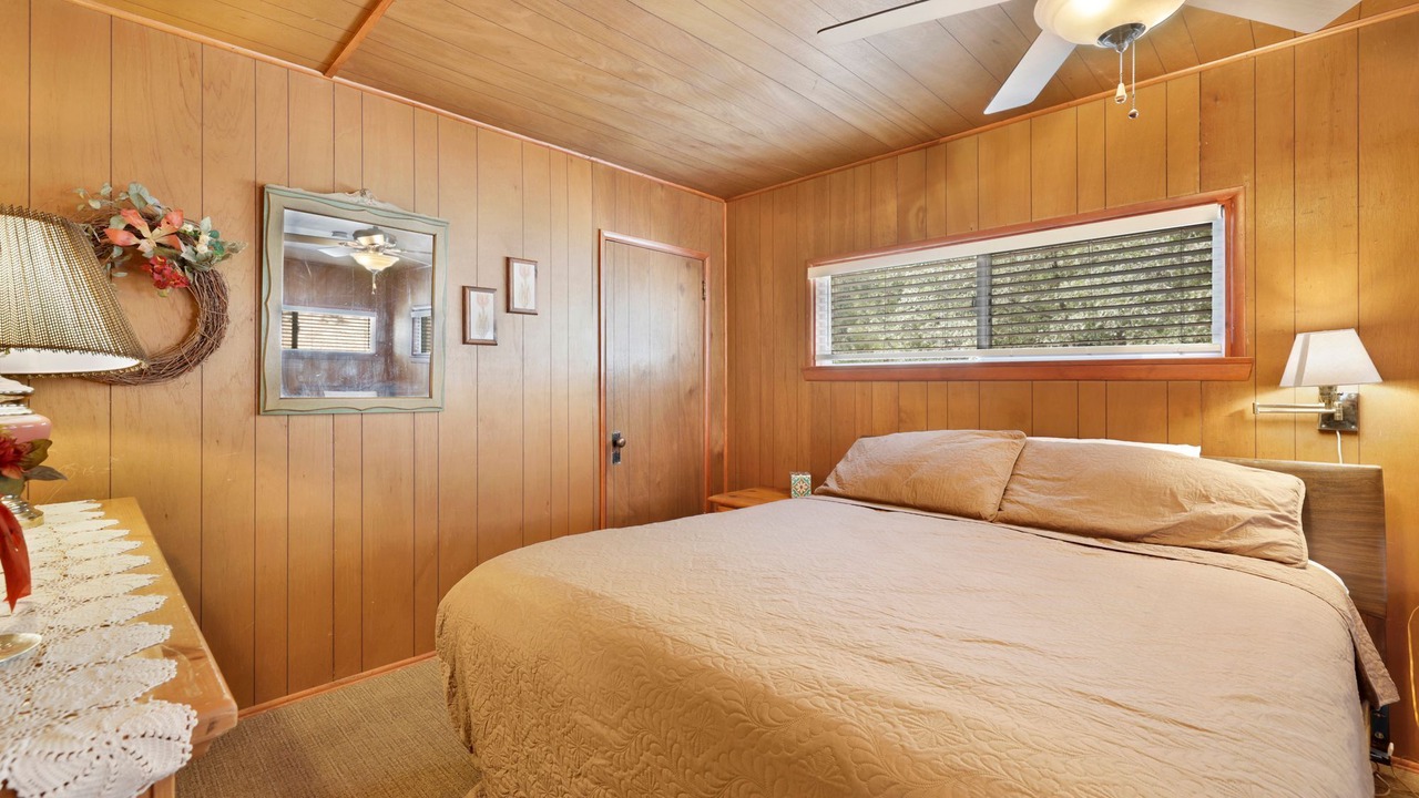 Photo of Bedroom in Fawnskin