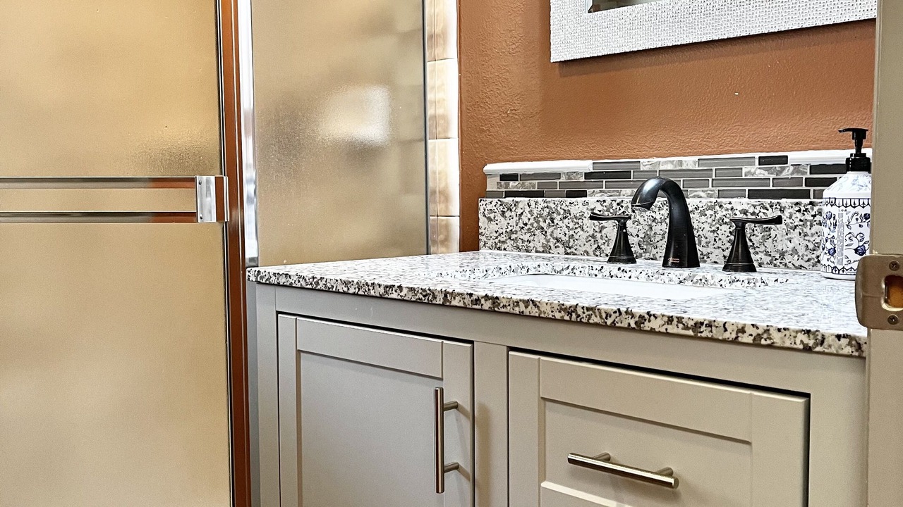 Photo of Bathroom in Cedar Ridge