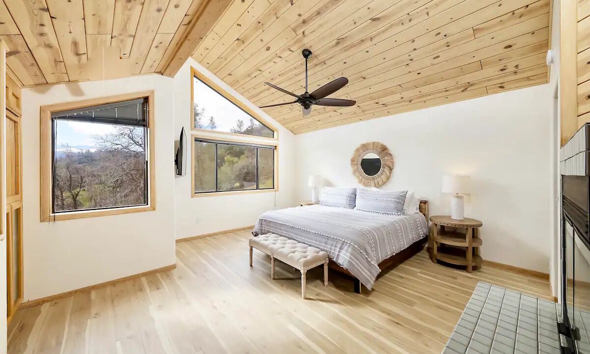 Photo of Bedroom in Tehachapi