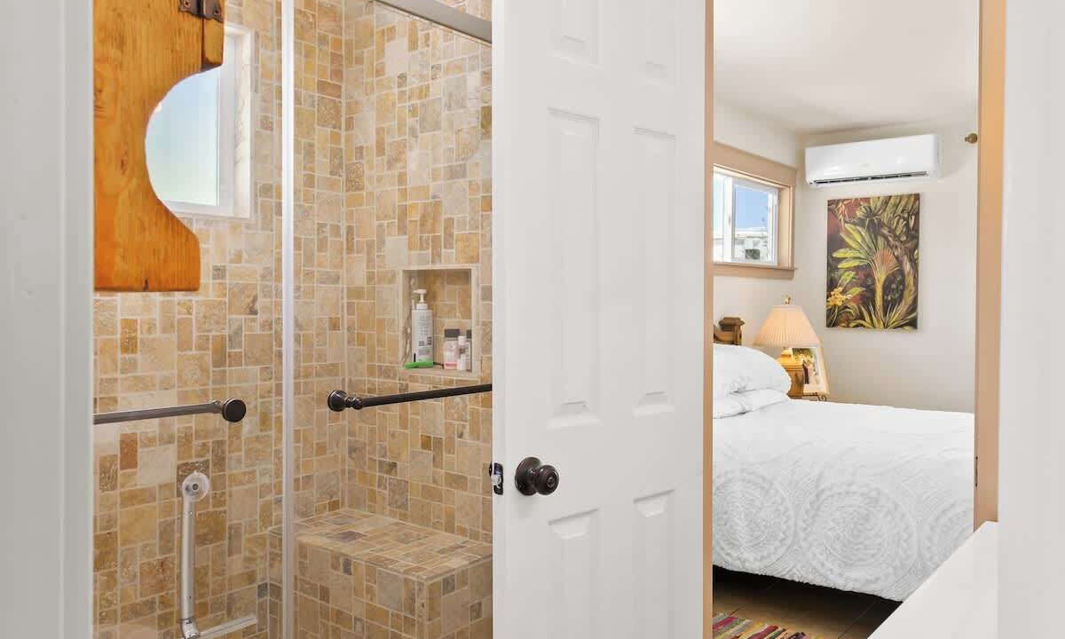 Photo of Bathroom in Indio Hills