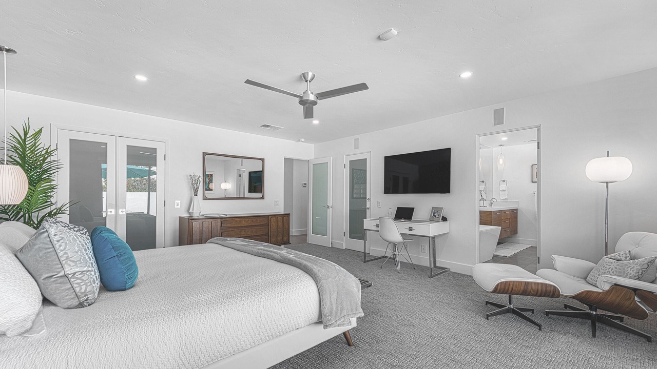 Photo of Bedroom in Twin Palms