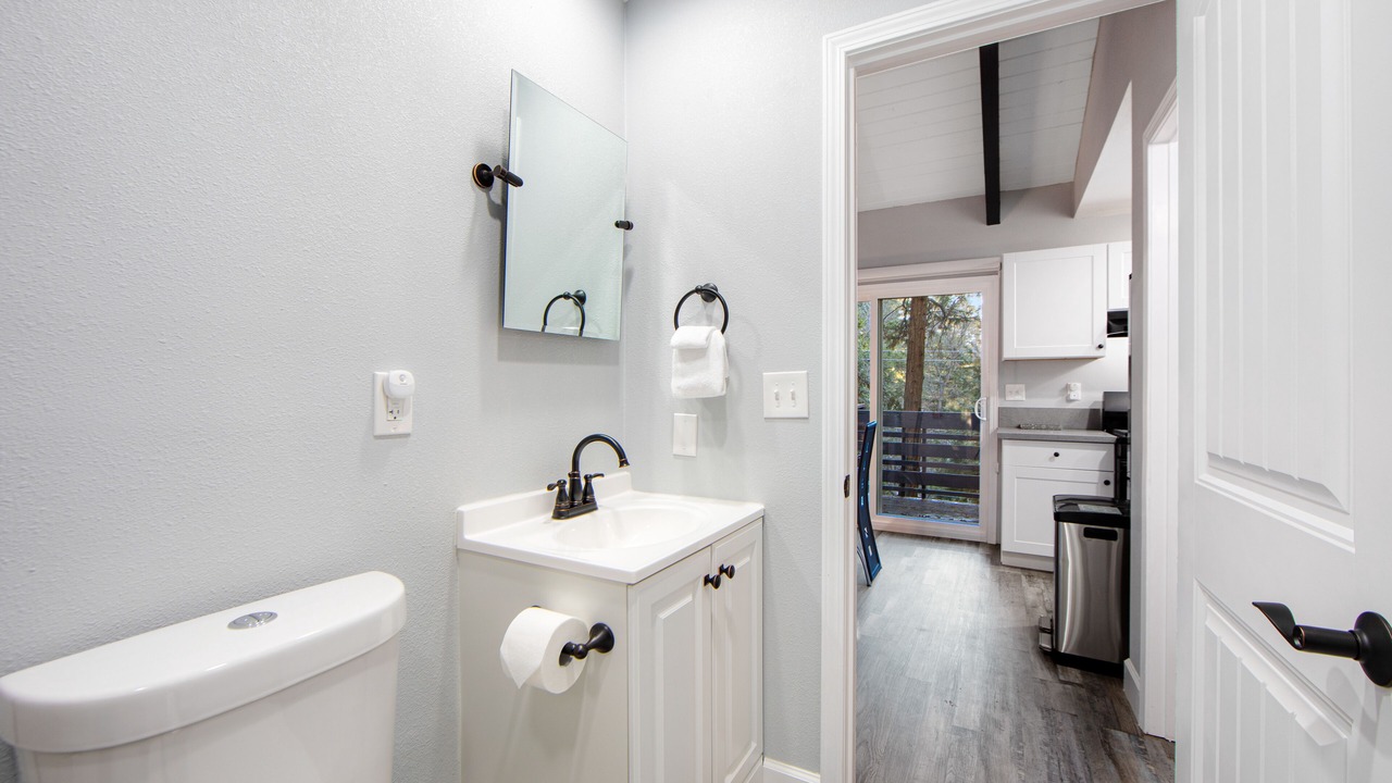 Photo of Bathroom in Arrowhead Villas