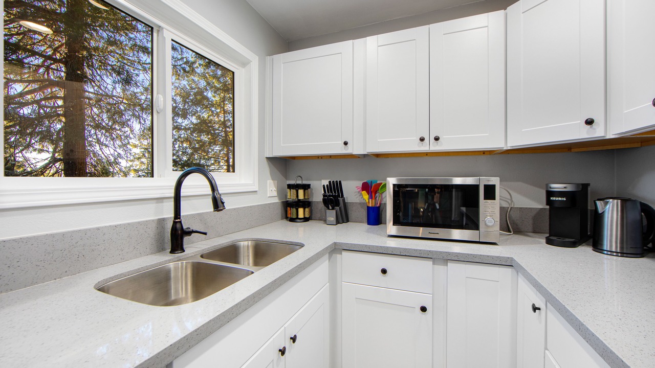 Photo of Kitchen in Arrowhead Villas