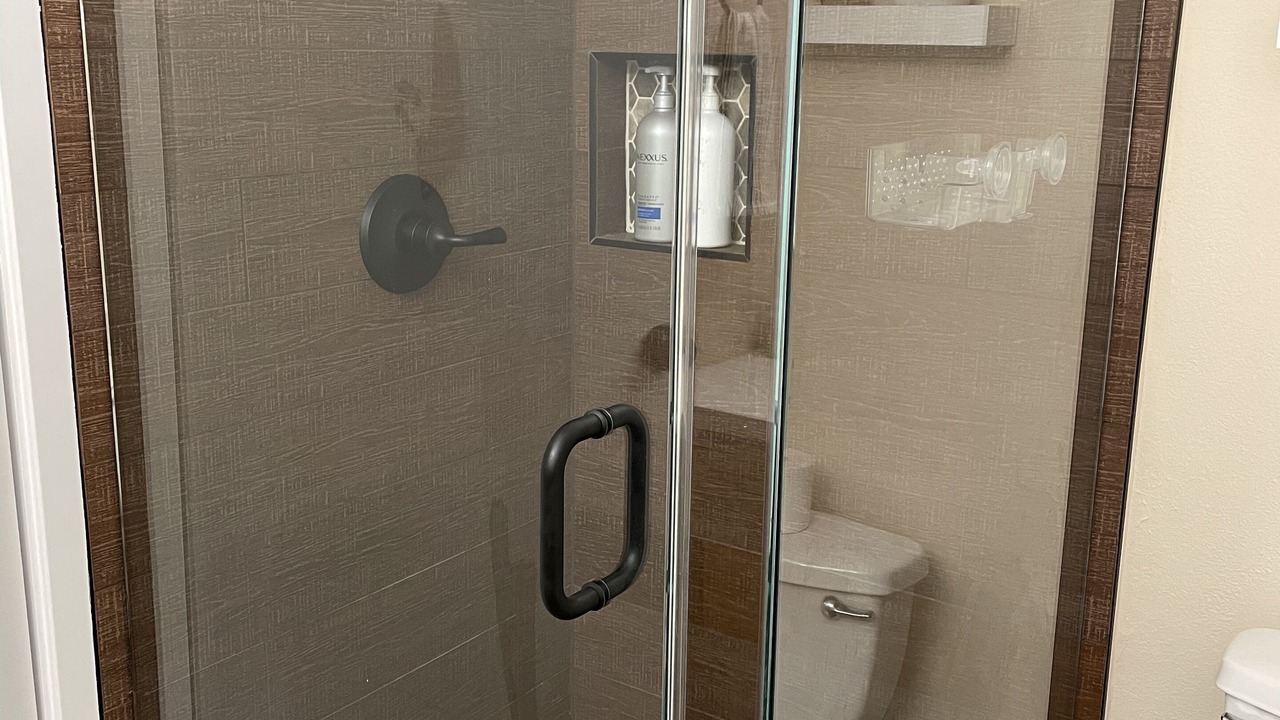 Photo of Bathroom in Pine Mountain Club
