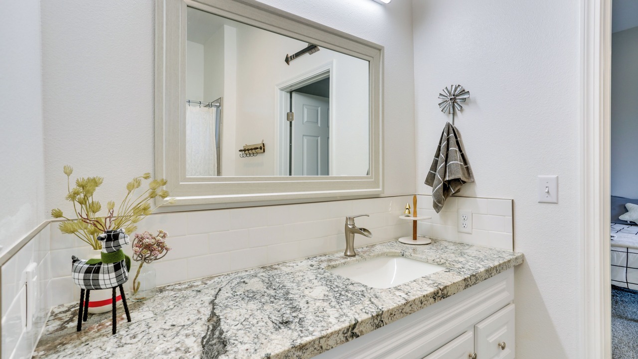Photo of Bathroom in Clovis