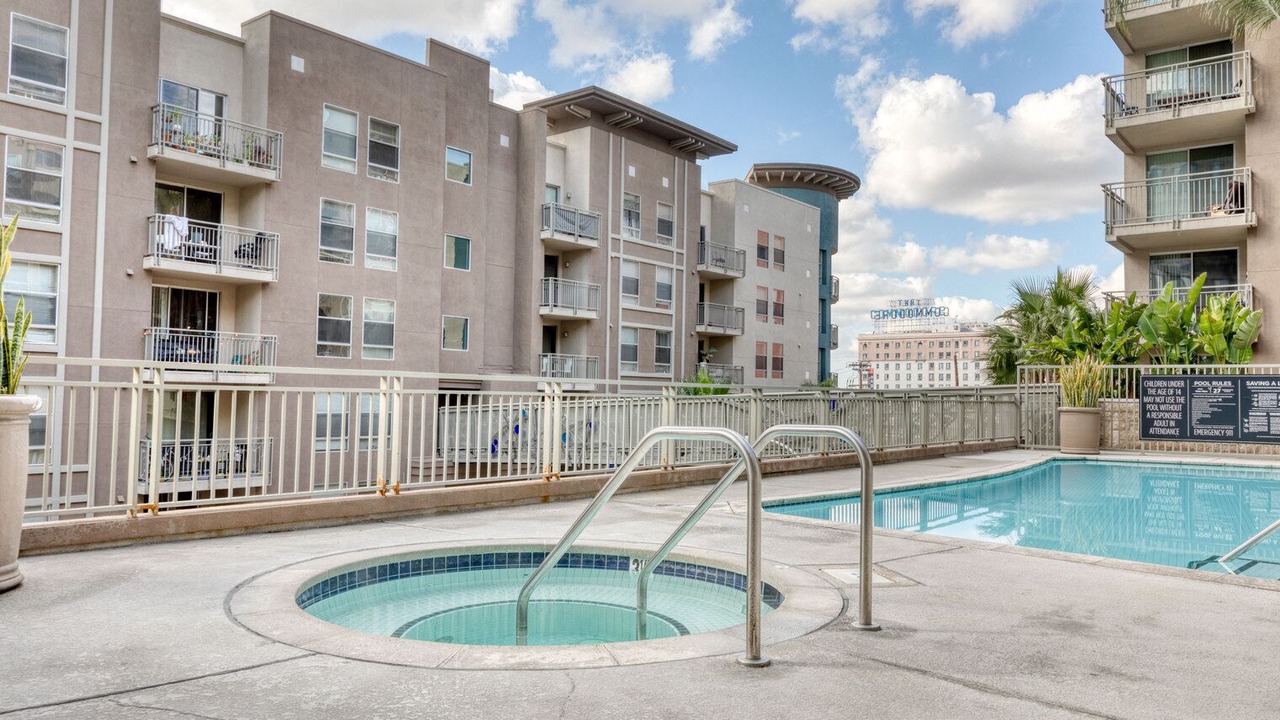 Photo of Outdoor in City West