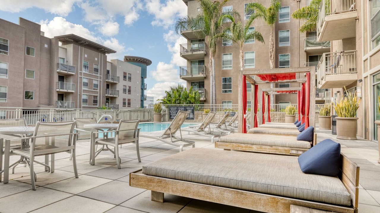 Photo of Outdoor in City West