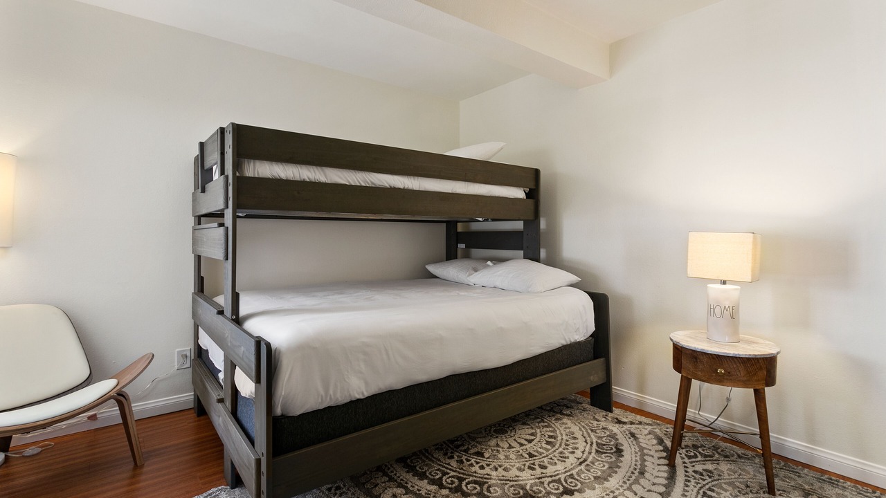 Photo of Bedroom in Del Mar Heights