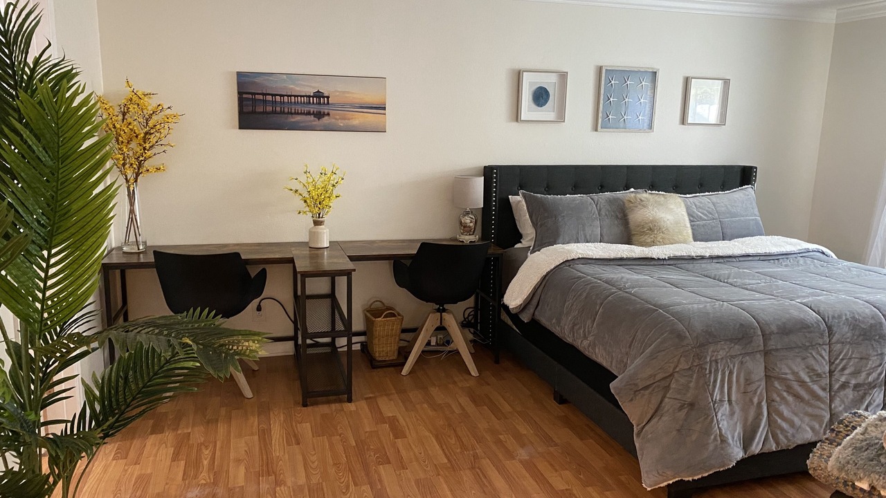 Photo of Bedroom in Hermosa Beach
