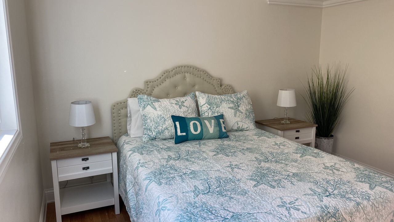 Photo of Bedroom in Hermosa Beach