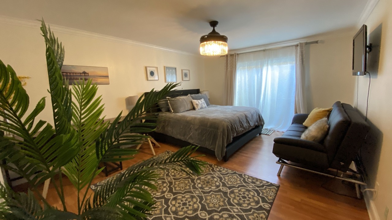 Photo of Bedroom in Hermosa Beach