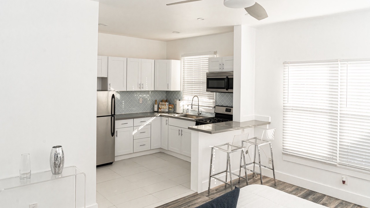 Photo of Kitchen in Mid-Wilshire