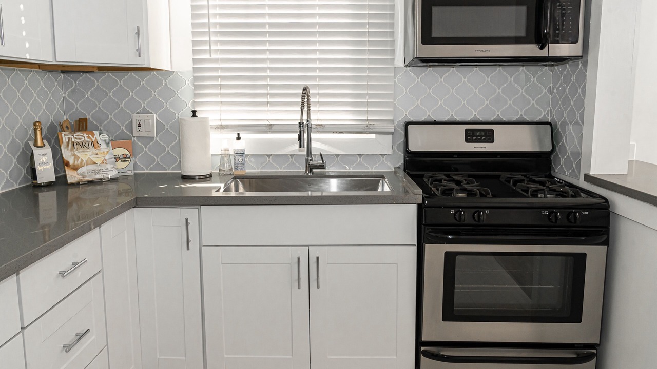 Photo of Kitchen in Mid-Wilshire