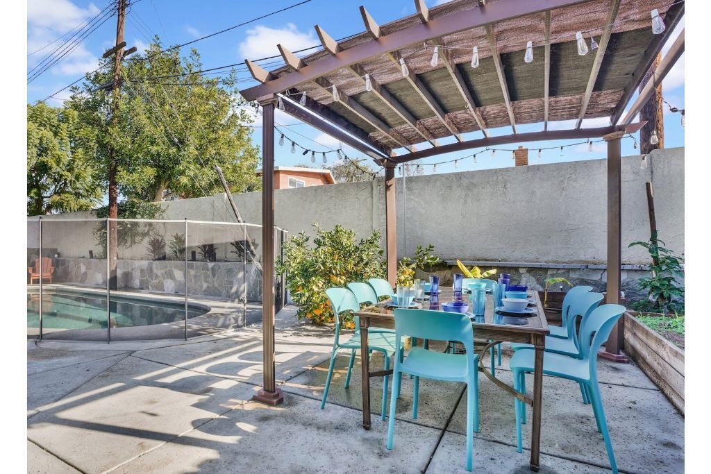 Photo of Outdoor in Orange