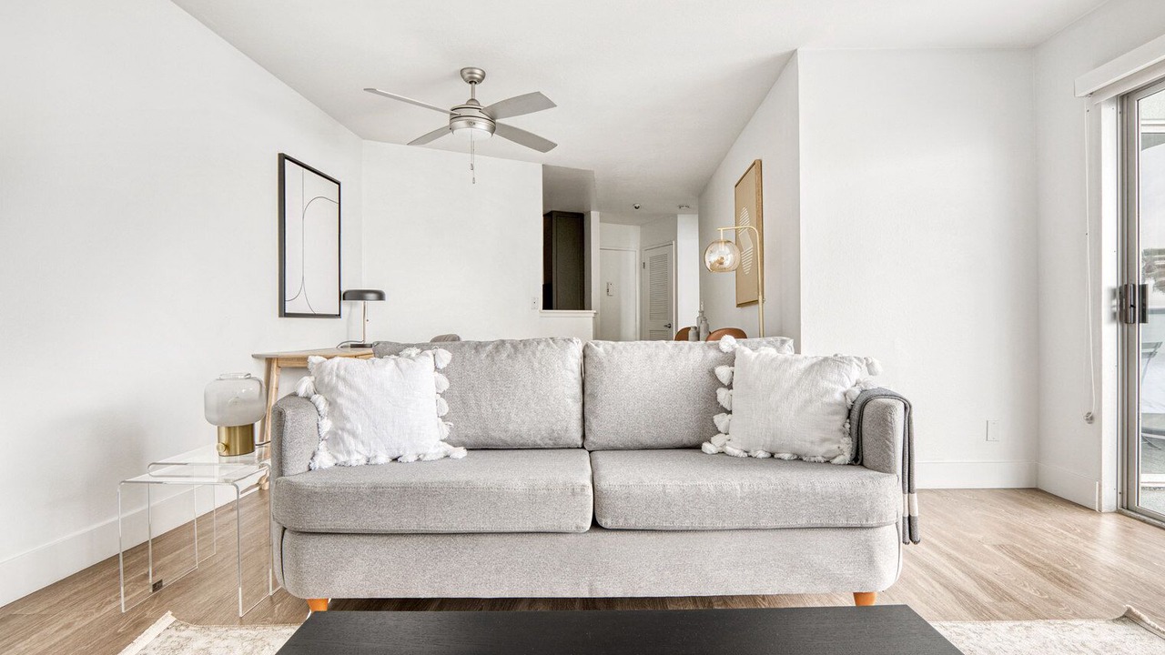 Photo of Livingroom in South Redondo