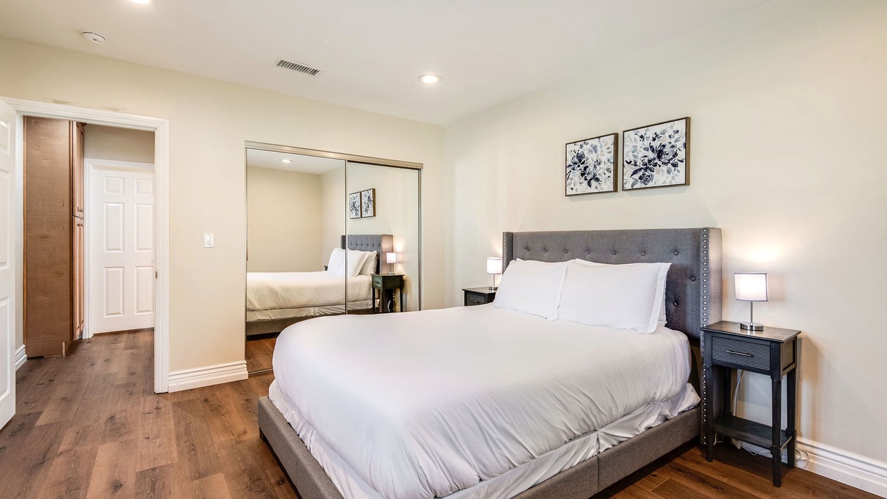 Photo of Bedroom in Encino