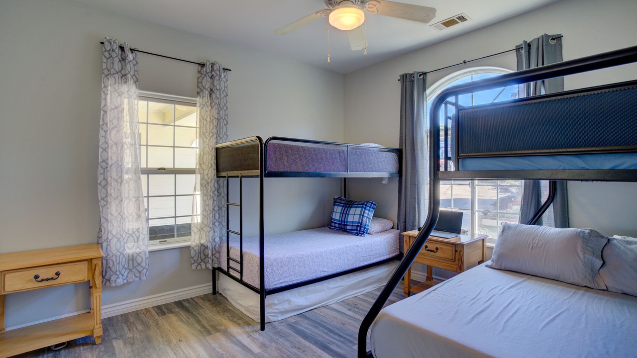 Photo of Bedroom in Valley Center
