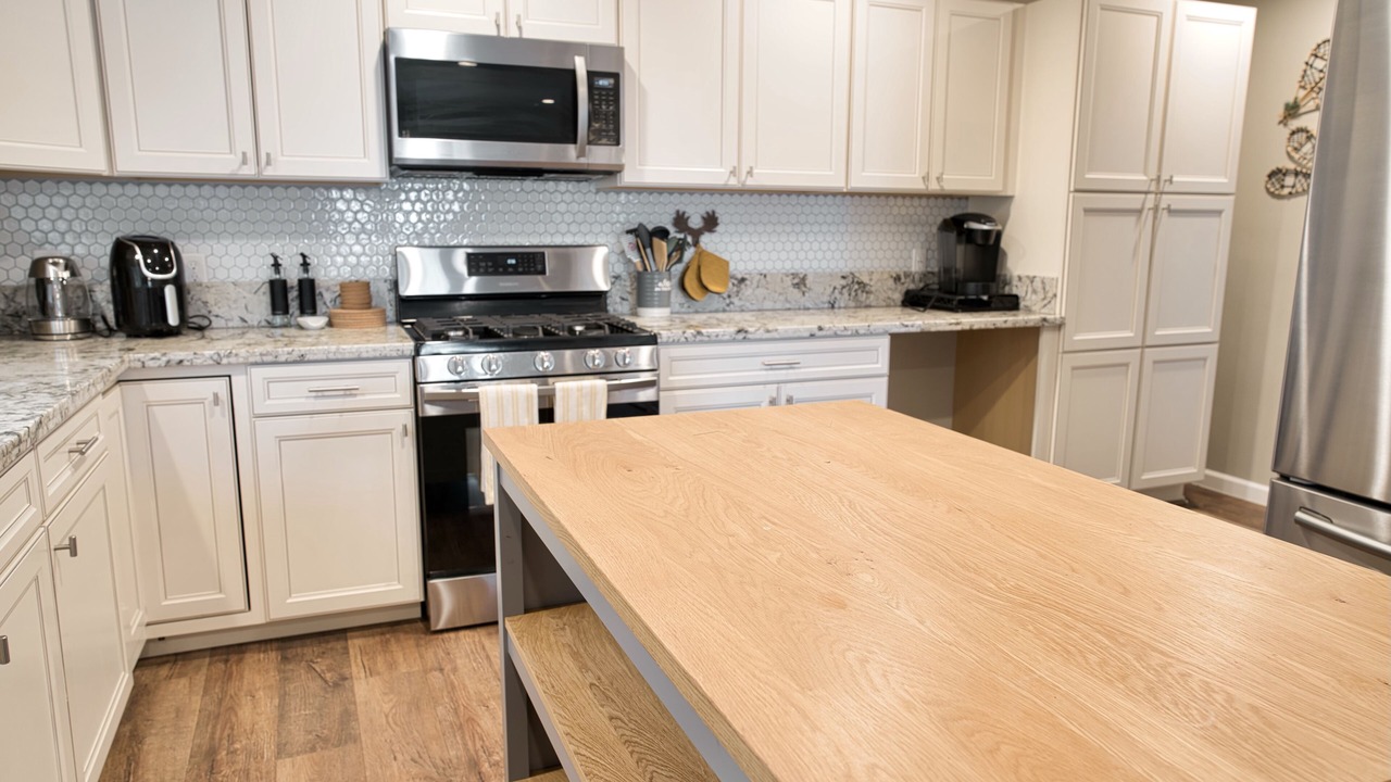 Photo of Kitchen in Cedar Glen