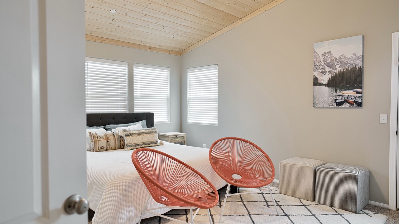 Photo of Bedroom in Cedar Glen
