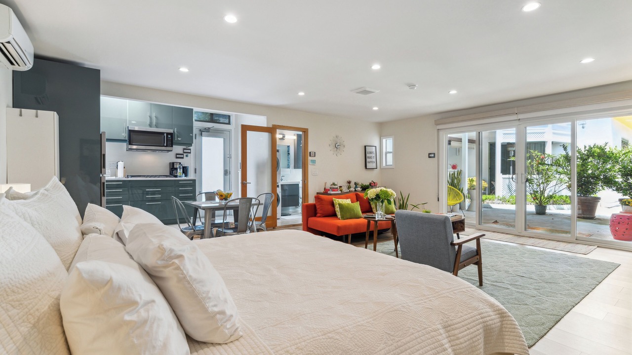 Photo of Bedroom in Melrose