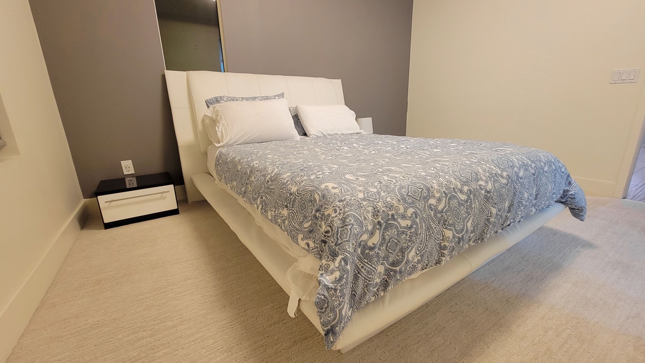 Photo of Bedroom in Irvine Business Complex