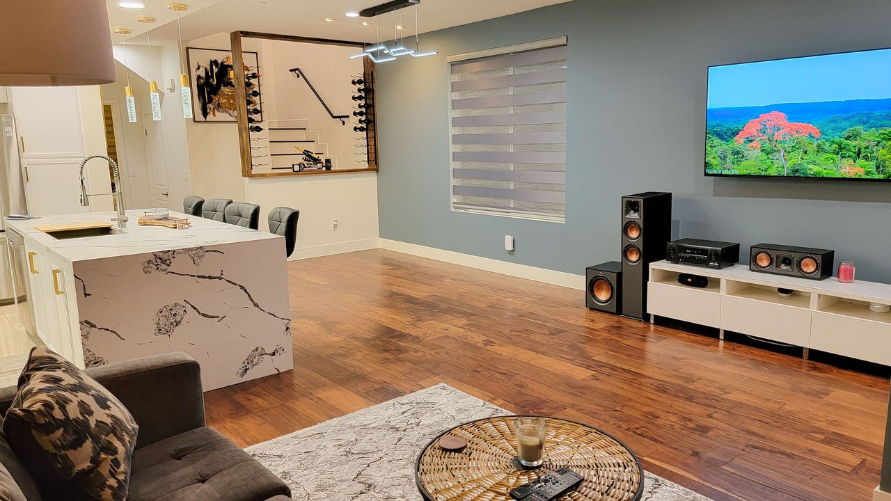 Photo of Livingroom in Irvine Business Complex