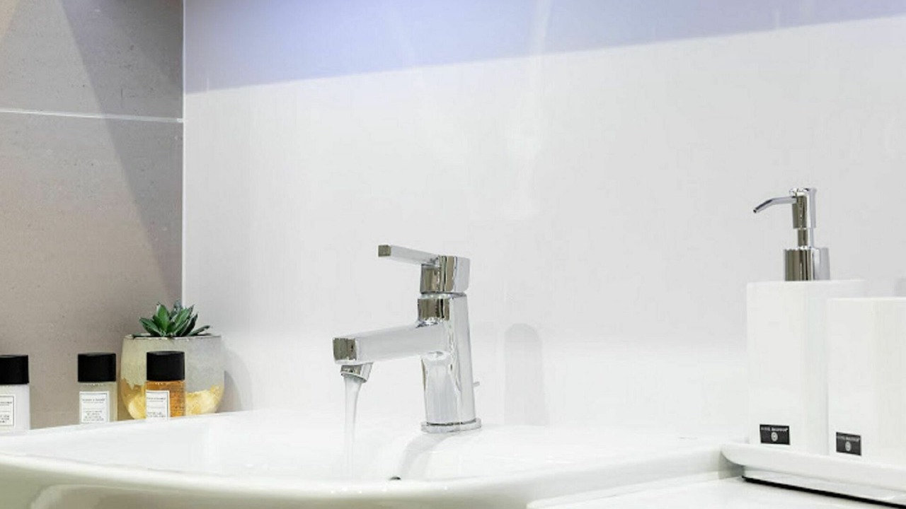 Photo of Bathroom in Whitechapel